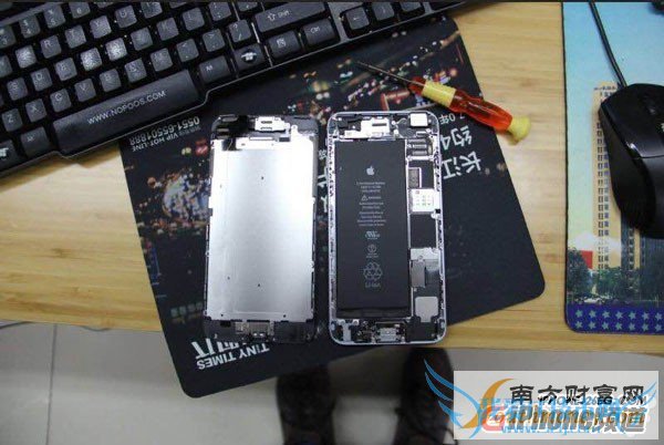 iPhone6镜头进灰了怎么办