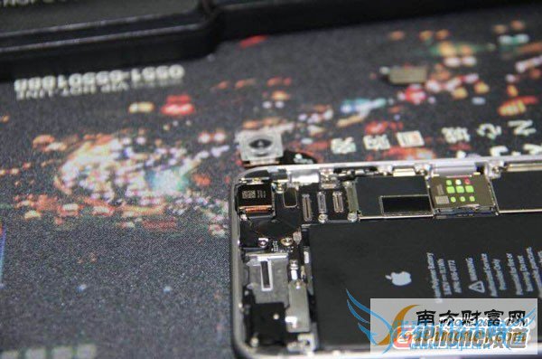 iPhone6镜头进灰了怎么办