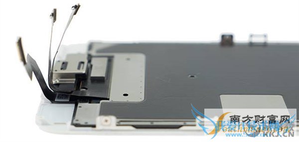 iPhone 6P/6SP对比拆解 居然这么多不同