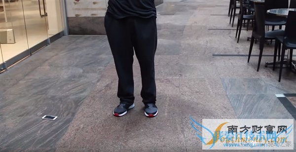 iPhone 6s、6s Plus玫瑰金天下第一摔!结局惊呆了