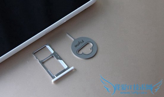 魅蓝2手机sim卡怎么放?魅蓝2sim卡真机安装教程