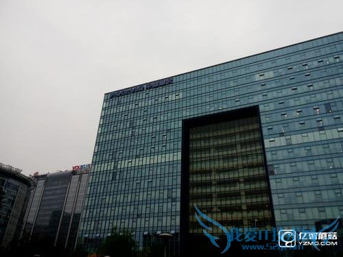 千元对决 360奇酷手机青春版VS小米4c