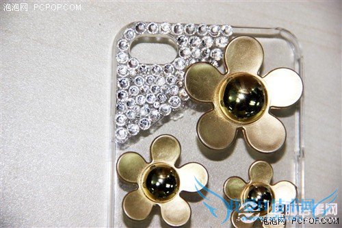 给iPhone做件衣裳 diy水钻手机壳教程