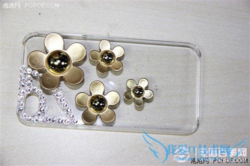 给iPhone做件衣裳 diy水钻手机壳教程