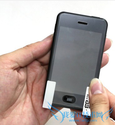 手机贴膜教程:教您怎么贴手机贴膜