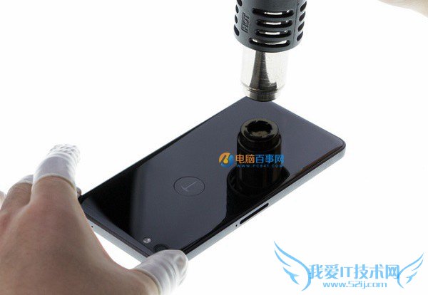 锤子T2后盖怎么打开?锤子T2后盖拆解教程