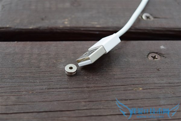 小米MFi Lightning线(套管短)