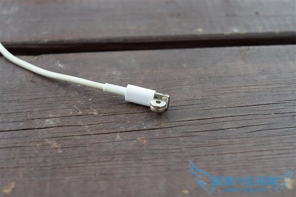 Apple iPad mini原装数据线(套管长)