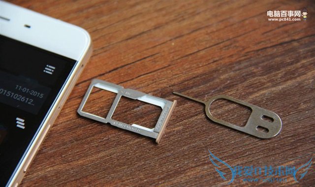 一加手机X怎么装卡 一加手机X sim卡安装图文教程