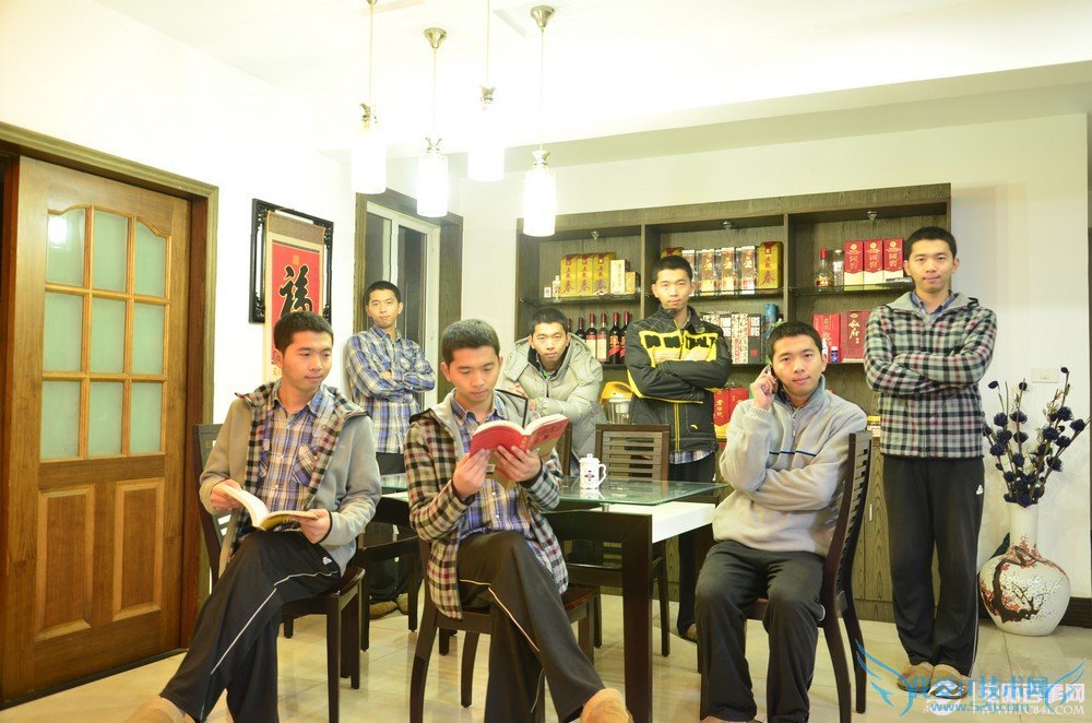 PS简单制作分身术照片 www.pc841.com