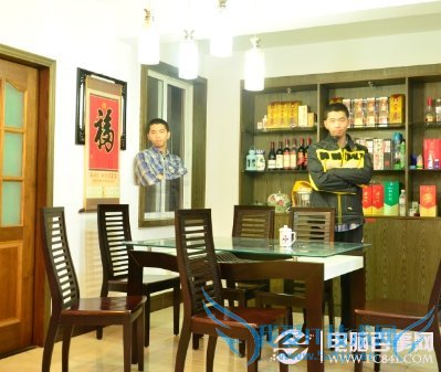 PS简单制作分身术照片