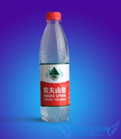 ps快速抠出透明的矿泉水瓶