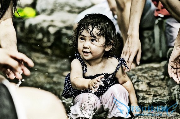 Photoshop打造可爱女孩照片广告色