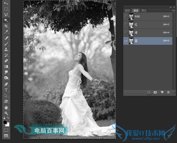 PS如何调出外景人像复古唯美的暗绿色调? 我爱IT技术网PS技巧6