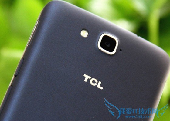 TCL Hero N3背面外观,后置1300万像素摄像头