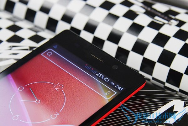 六核时尚美机 Nibiru H1C高清图赏