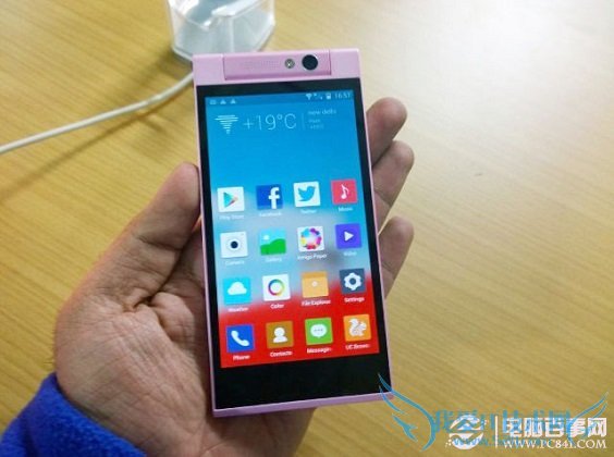 可旋转摄像头 金立E7 mini真机图赏