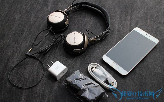 魅族拜亚动力限量声动套装开箱配件