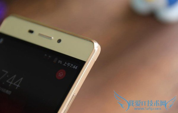 千元金属指纹机 中兴威武3开箱图赏