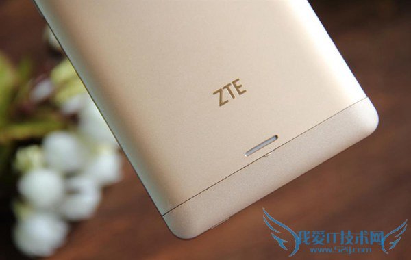 千元金属指纹机 中兴威武3开箱图赏