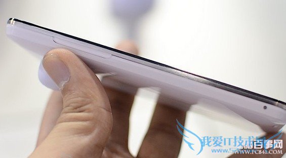 魅族MX2侧面图片