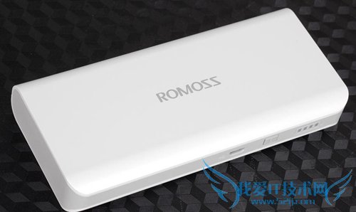 罗马仕Sense4移动电源