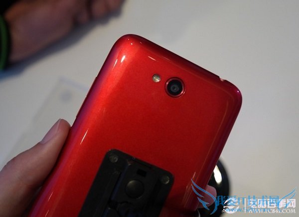 5英寸千元八核 HTC 616W真机图赏