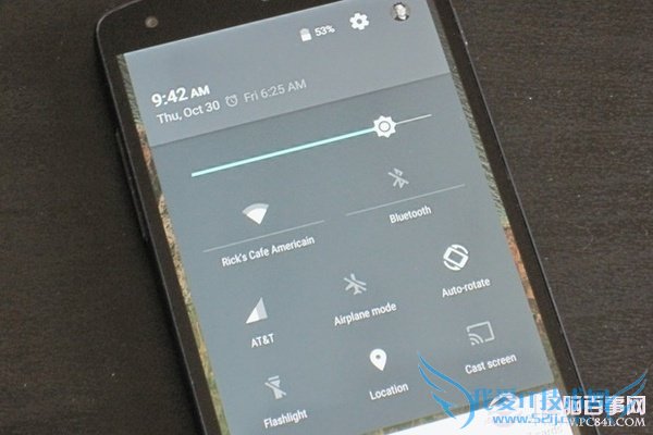 安卓5.0为Nexus 5作了额外的适配工作,但问题还是出现了