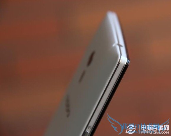 极佳手感至美机身 OPPO Find 7白色版图赏