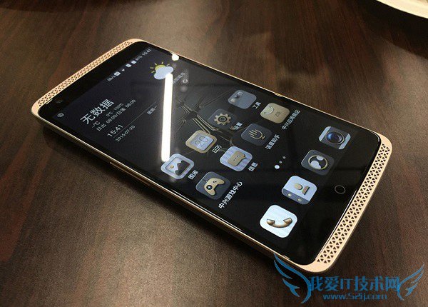 国产重磅高端旗舰 中兴Axon天机图赏