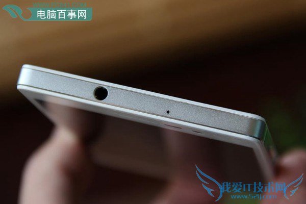 华为P7开箱机身底部图赏