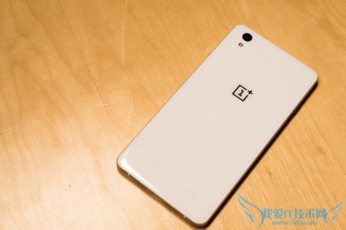 1499元勇气何在?一加手机X开箱评测