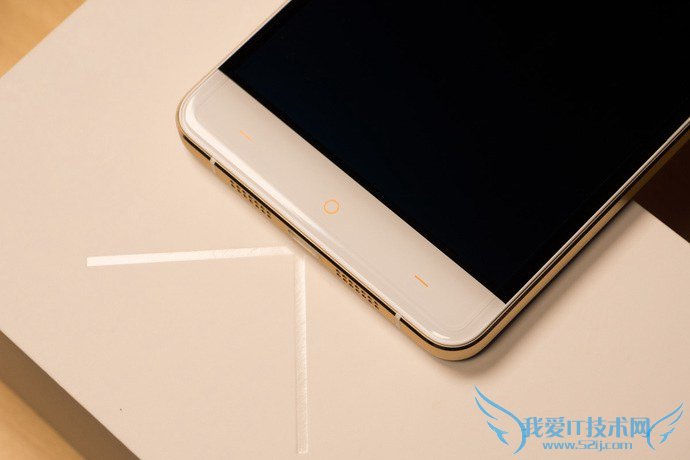 1499元勇气何在?一加手机X开箱评测