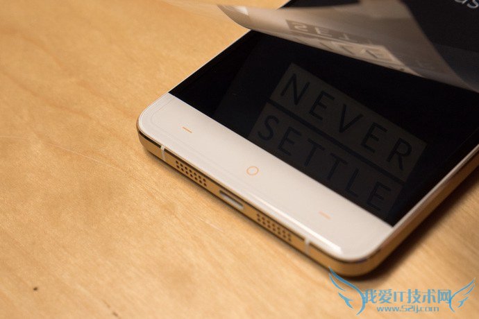 1499元勇气何在?一加手机X开箱评测