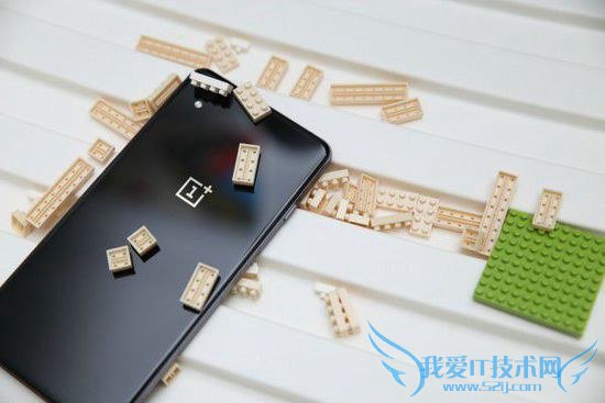 连配件都靓点 一加手机x暗夜黑版图赏