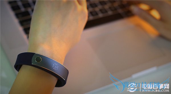 OPPO第一款穿戴式设备上市 O-Band智能手环功能图鉴