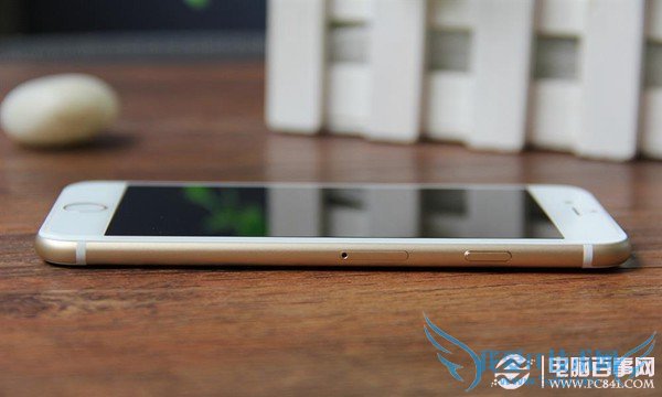 4.7英寸大屏 土豪金国行iPhone6开箱图赏