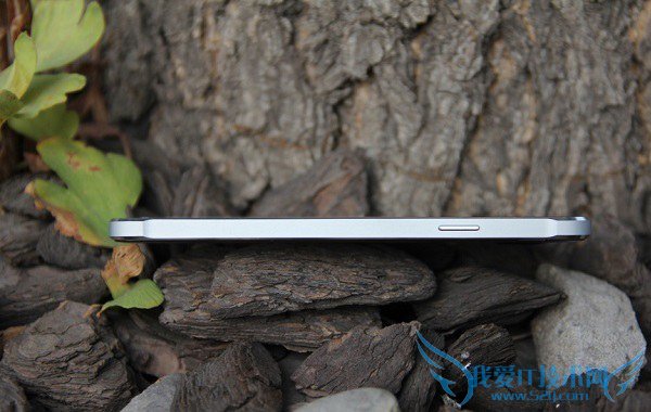 12张三星GALAXY Alpha图片欣赏