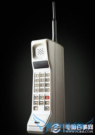 摩托罗拉首款手机的诞生