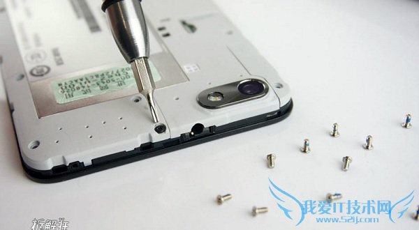 做工扎实拆解简单 荣耀畅玩4X高配版拆机图解