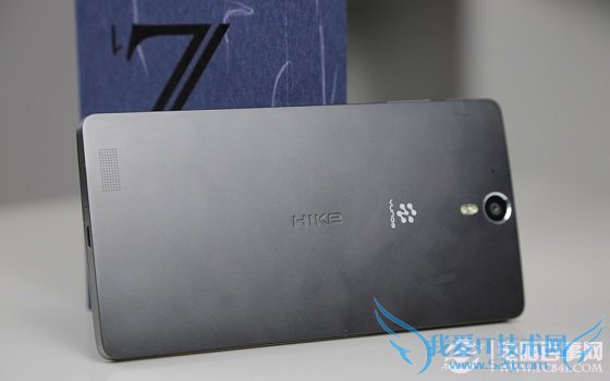 6英寸1080P巨屏 HIKe Z1手机背面图赏