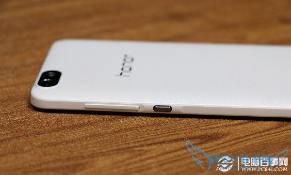 千元4G三网通吃 荣耀畅玩4X开箱图赏