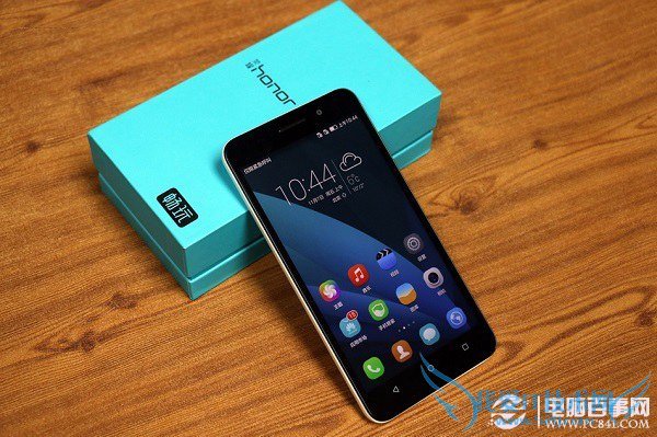 千元4G三网通吃 荣耀畅玩4X开箱图赏