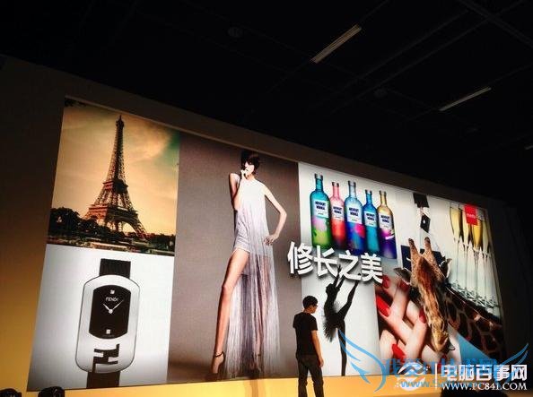 美图手机注入女性因素