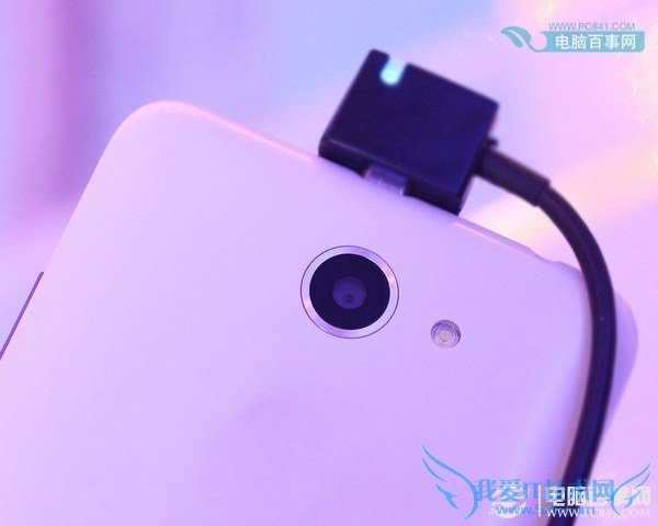 HTC Desire 516后置摄像头图片