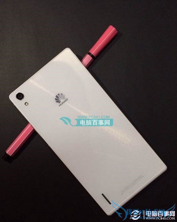 华为P7手机背面外观