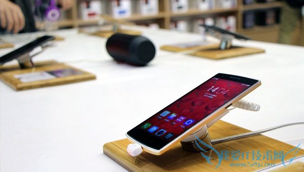 一加线下体验店实拍图赏