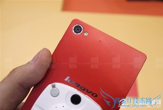 逆天中框设计 联想VIBE X2真机图赏