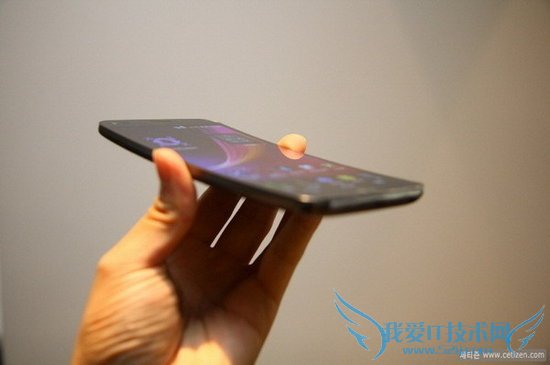 LG G FlexͼƬ