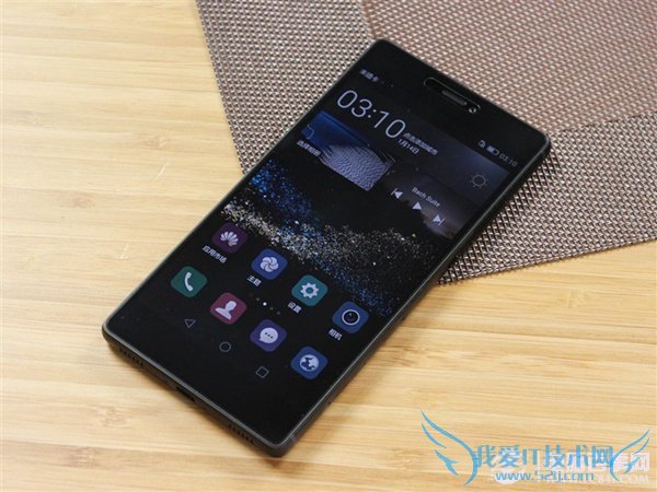 华为P8高配黑色版正面